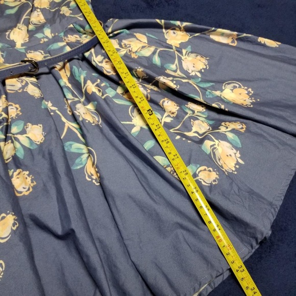 Lauren Conrad Blue Fit and Flare Floral Dress 4 - Picture 6 of 8